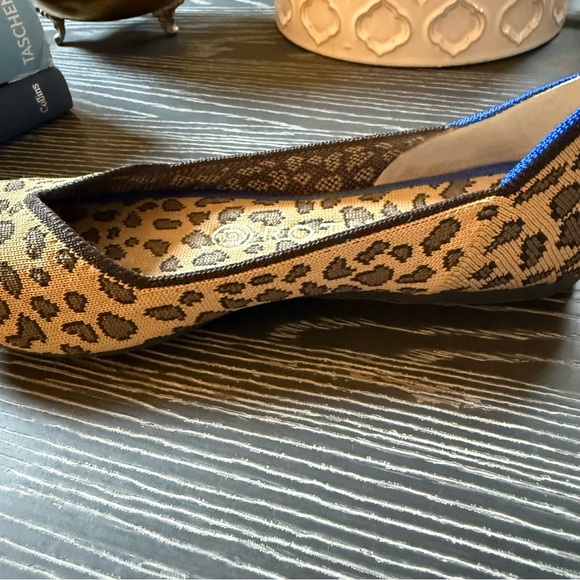 Rothy's Retired Rounded Toe Leopard Print Ballet Flats Size 6 - Picture 8 of 10